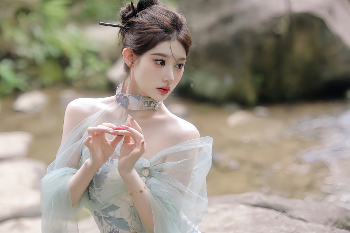 异形 封面
